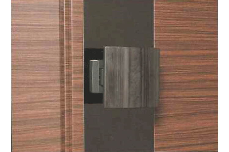 プッシュプルハンドル