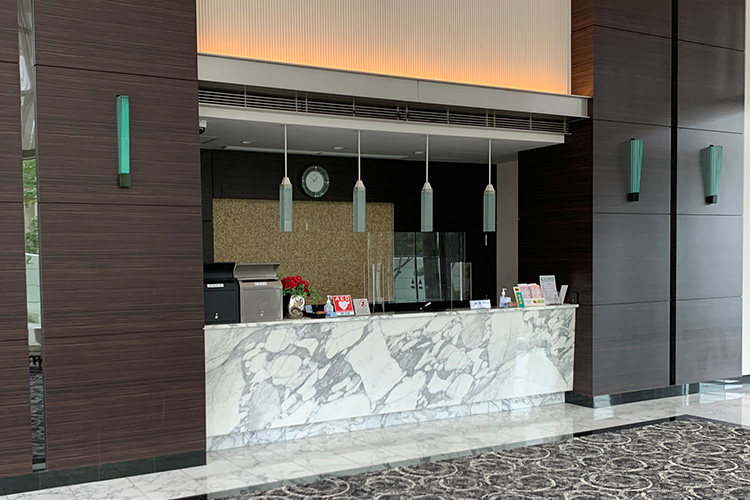 コンシェルジュデスク